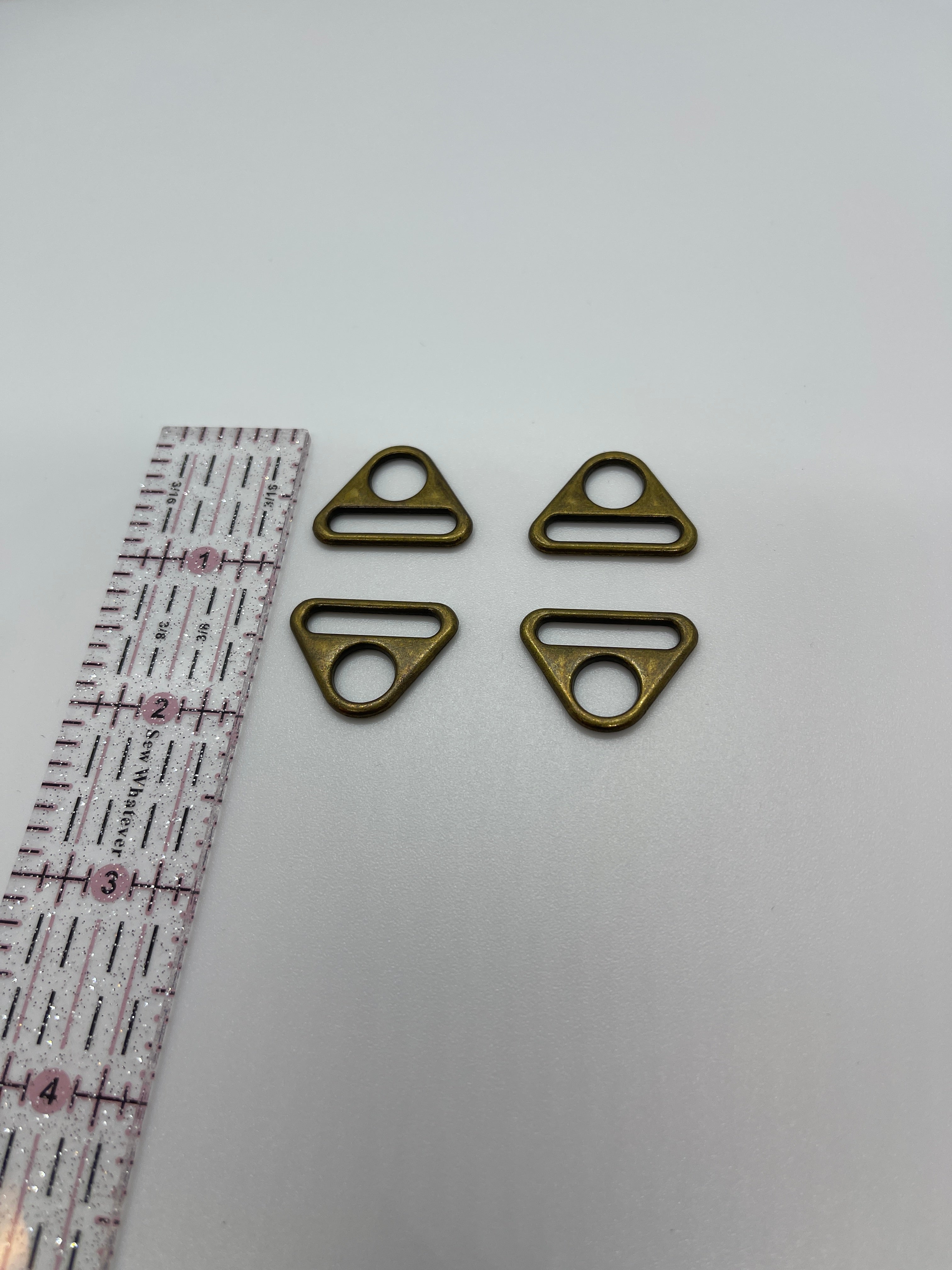 3/4" Triangular Ring Strap Connector