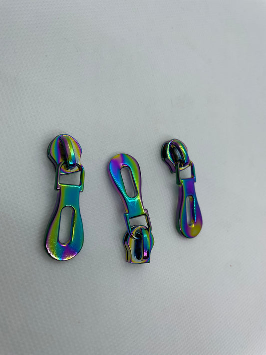 #8 Rainbow Metal zipper pull