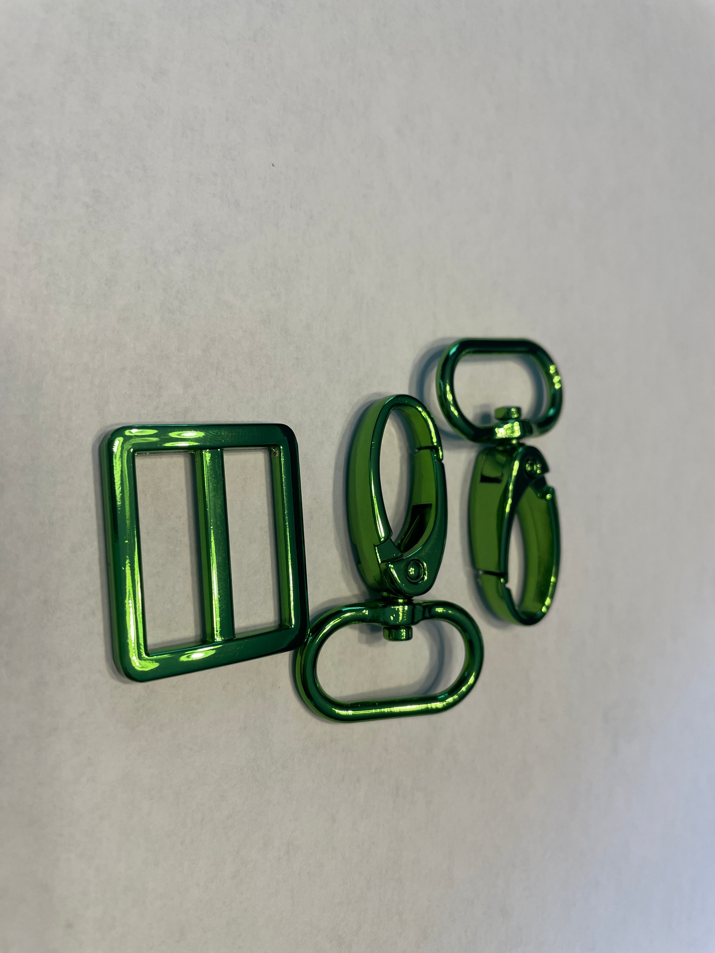 1" Swivel Hooks