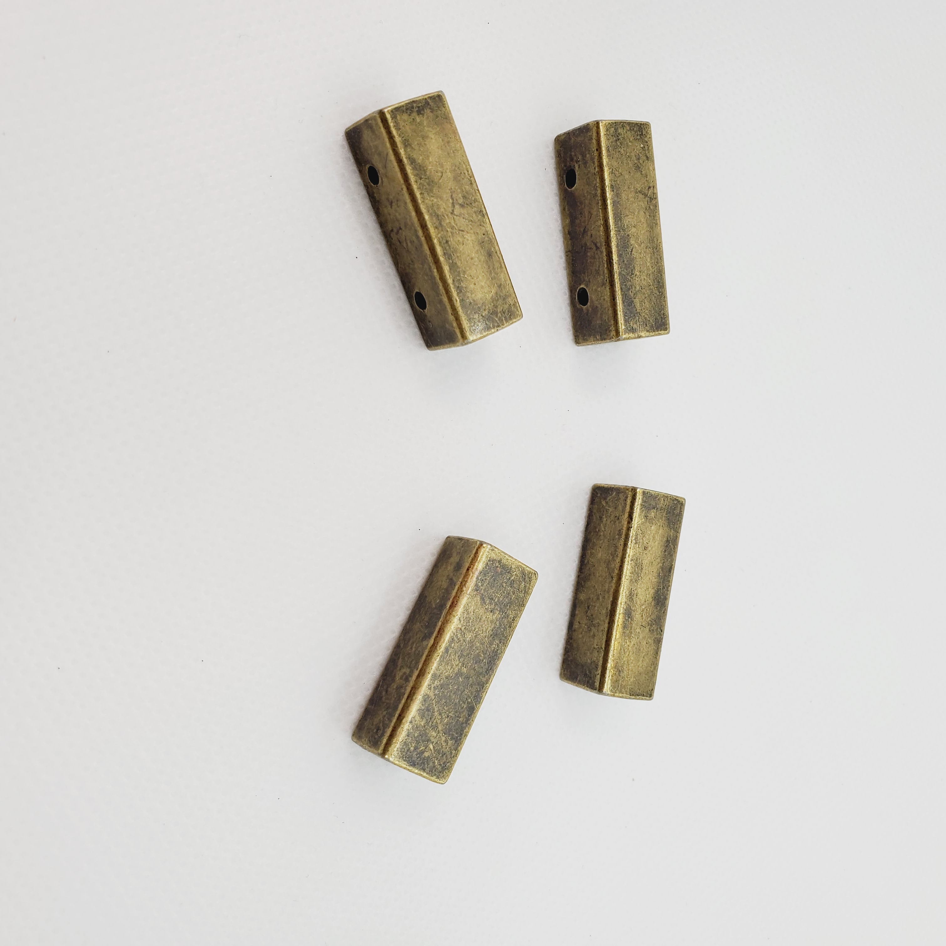 Strap End Cover - Hardware