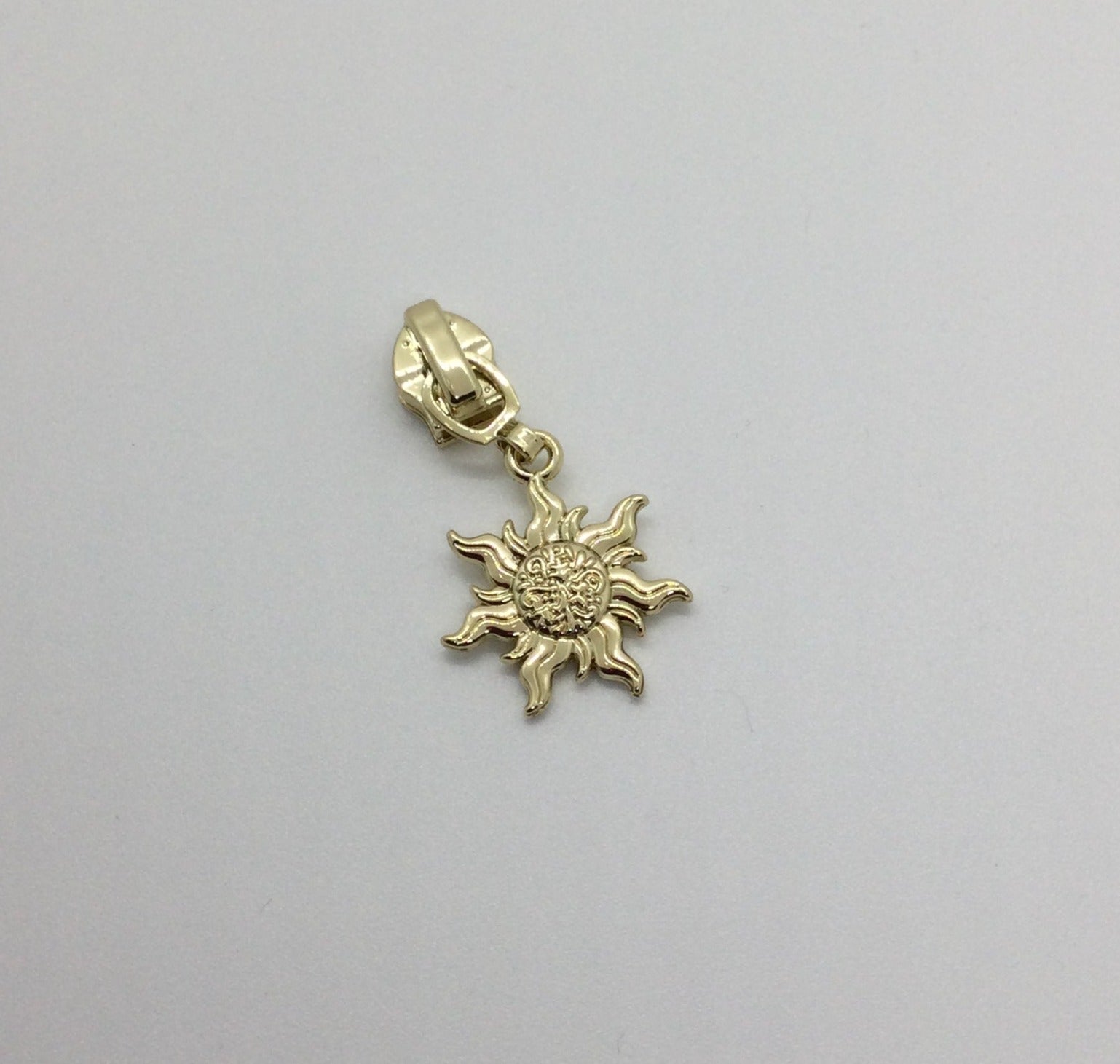 Tangled Sun Zipper Pull
